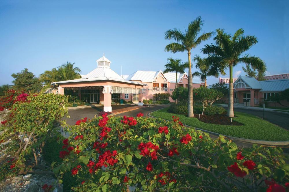 Comfort Suites Paradise Island Creek Village Exterior foto